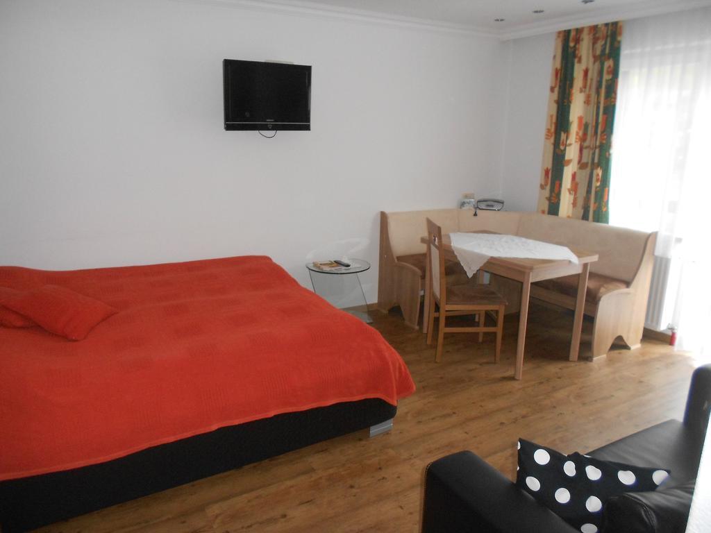 Ferienwohnung Fred Hollersbach im Pinzgau Room photo